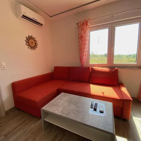Apartment Sabina - Kroatien Razanac