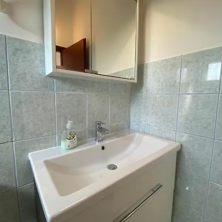 Apartment Sabina - Kroatien Razanac