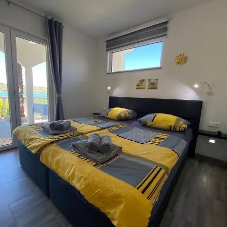 Sabina - Kroatien Apartman Ražanac